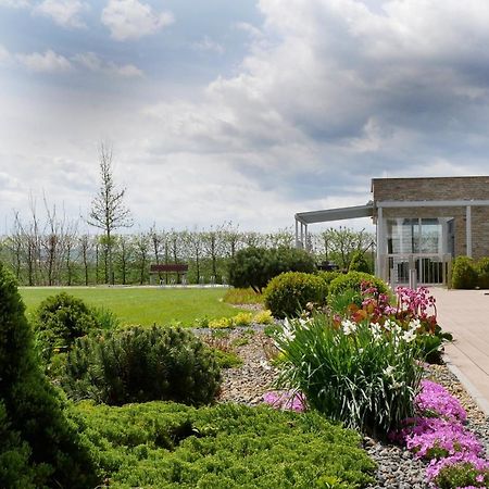 Hotel Harmony Medical & Wellness-Free Parking, 1,8Km From The Center Kroměříž المظهر الخارجي الصورة