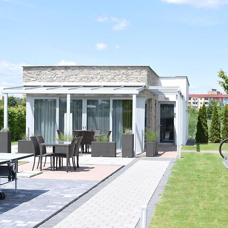 Hotel Harmony Medical & Wellness-Free Parking, 1,8Km From The Center Kroměříž الغرفة الصورة