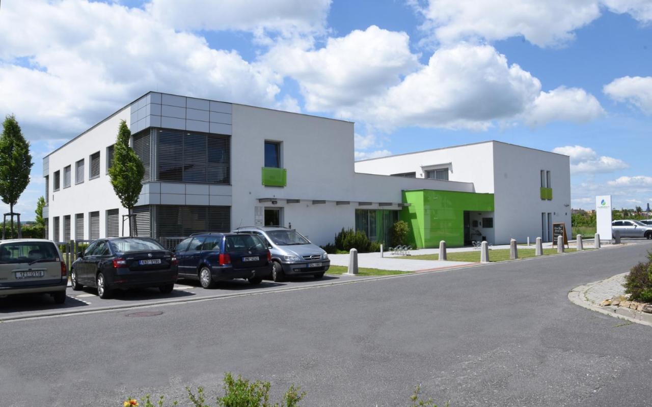 Hotel Harmony Medical & Wellness-Free Parking, 1,8Km From The Center Kroměříž المظهر الخارجي الصورة
