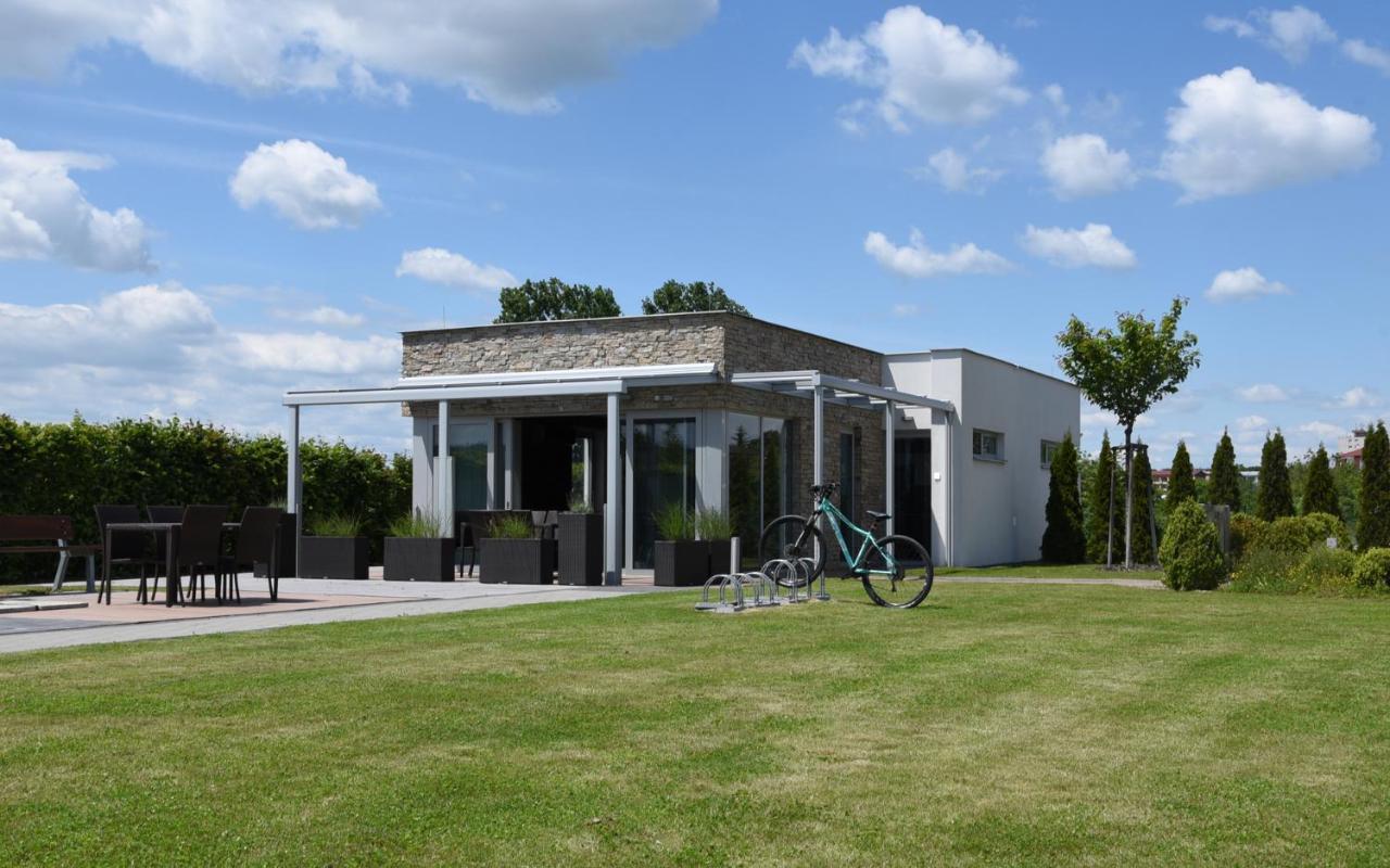Hotel Harmony Medical & Wellness-Free Parking, 1,8Km From The Center Kroměříž المظهر الخارجي الصورة