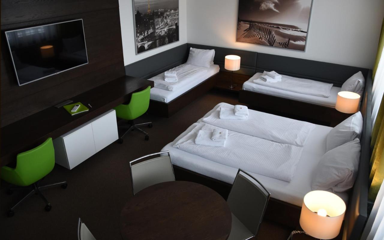 Hotel Harmony Medical & Wellness-Free Parking, 1,8Km From The Center Kroměříž المظهر الخارجي الصورة