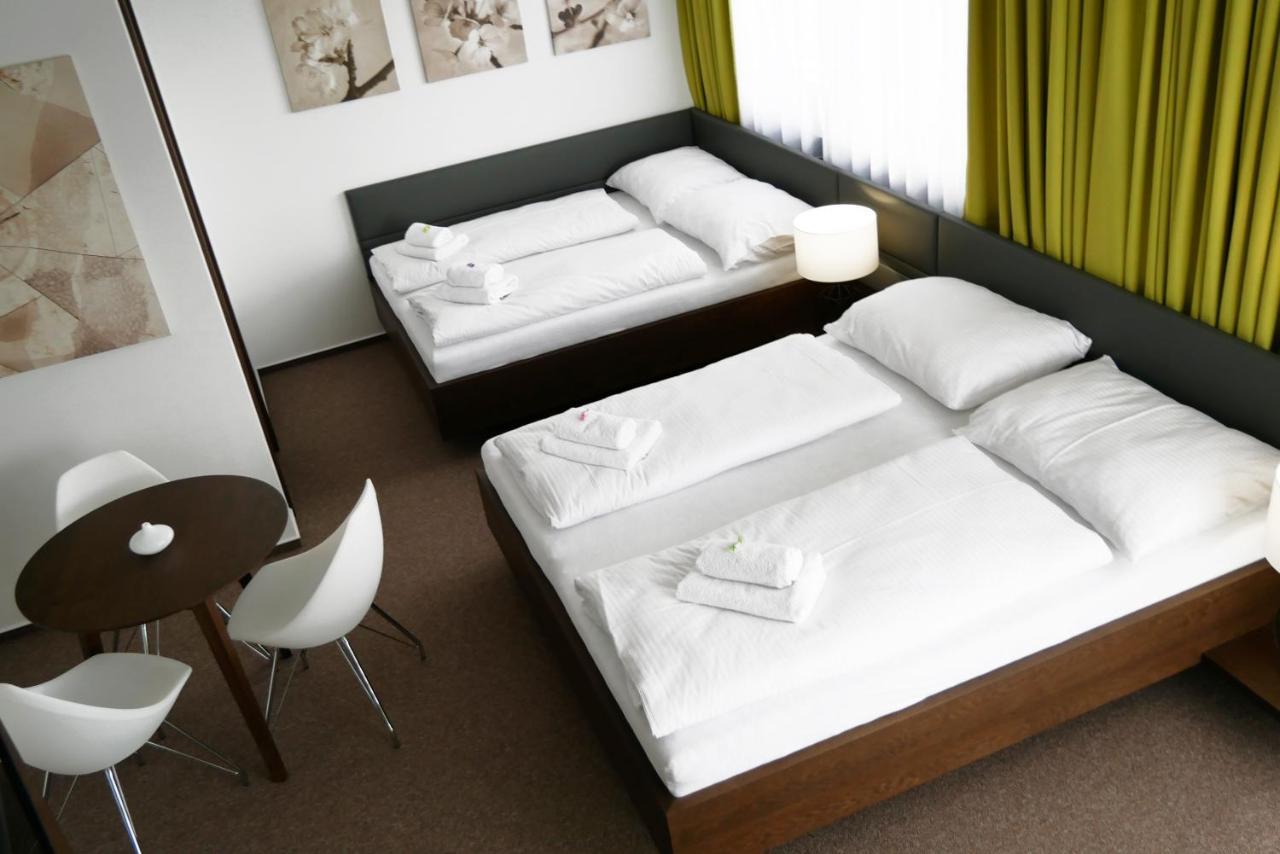 Hotel Harmony Medical & Wellness-Free Parking, 1,8Km From The Center Kroměříž المظهر الخارجي الصورة