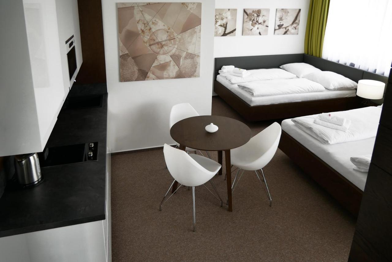 Hotel Harmony Medical & Wellness-Free Parking, 1,8Km From The Center Kroměříž المظهر الخارجي الصورة