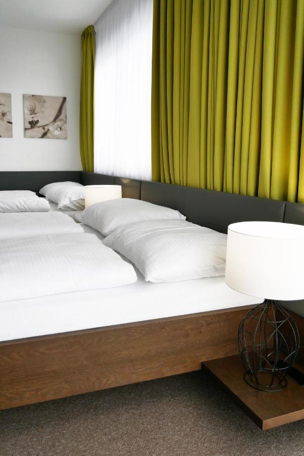 Hotel Harmony Medical & Wellness-Free Parking, 1,8Km From The Center Kroměříž المظهر الخارجي الصورة