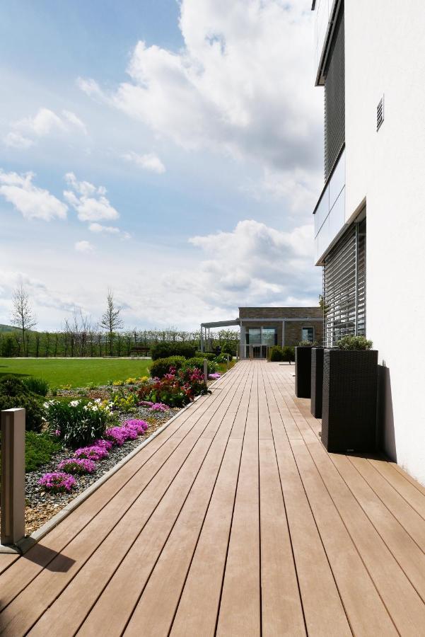 Hotel Harmony Medical & Wellness-Free Parking, 1,8Km From The Center Kroměříž المظهر الخارجي الصورة