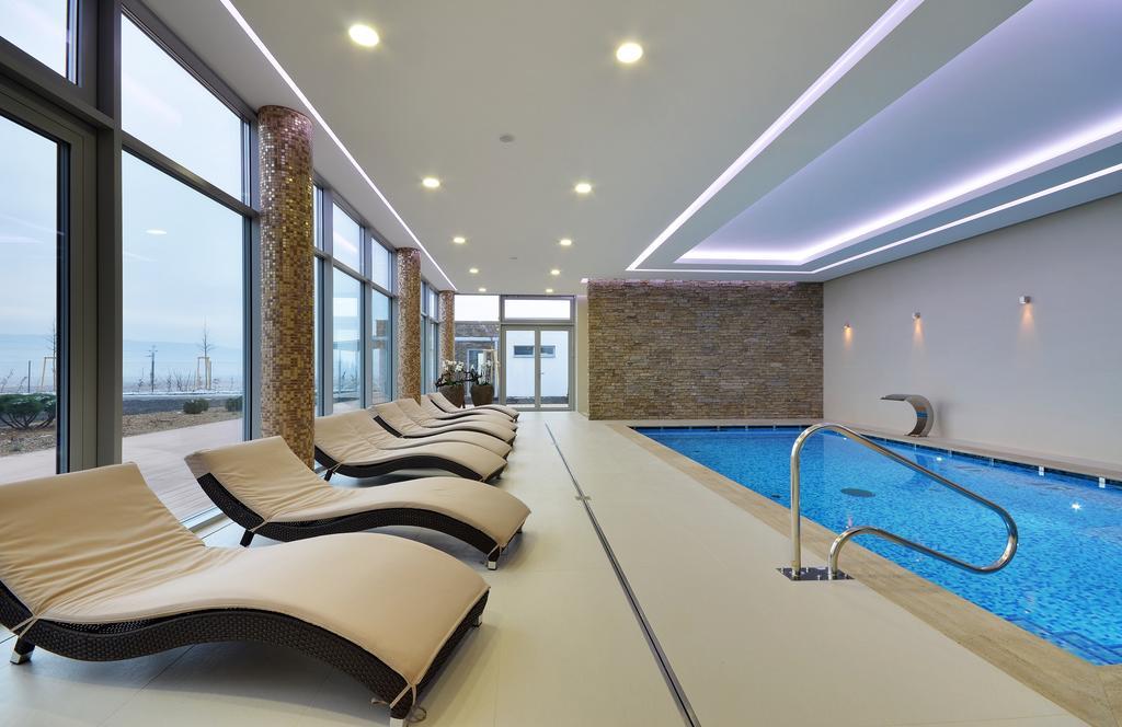 Hotel Harmony Medical & Wellness-Free Parking, 1,8Km From The Center Kroměříž المظهر الخارجي الصورة